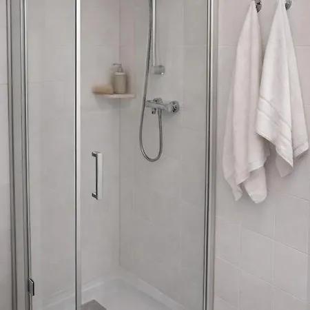 Appartement Large 120 Sq M 4 Bedrooms Near Frankfurt
